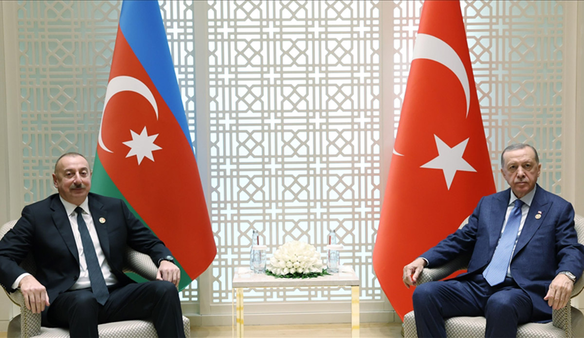 Turkish, Azerbaijani leaders hold talks in Turkmenistan
