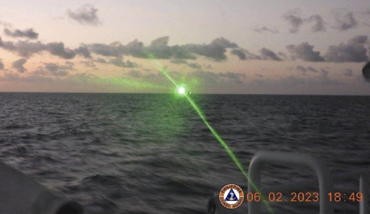 Philippines claims Chinese ship used laser against coast guard