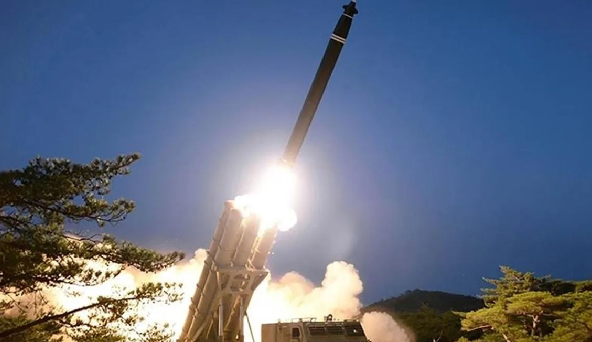 North Korea launches new missile as US and South Korean exercises begin