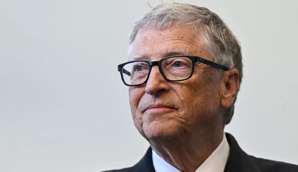 Bill Gates shares first photo with his grandson