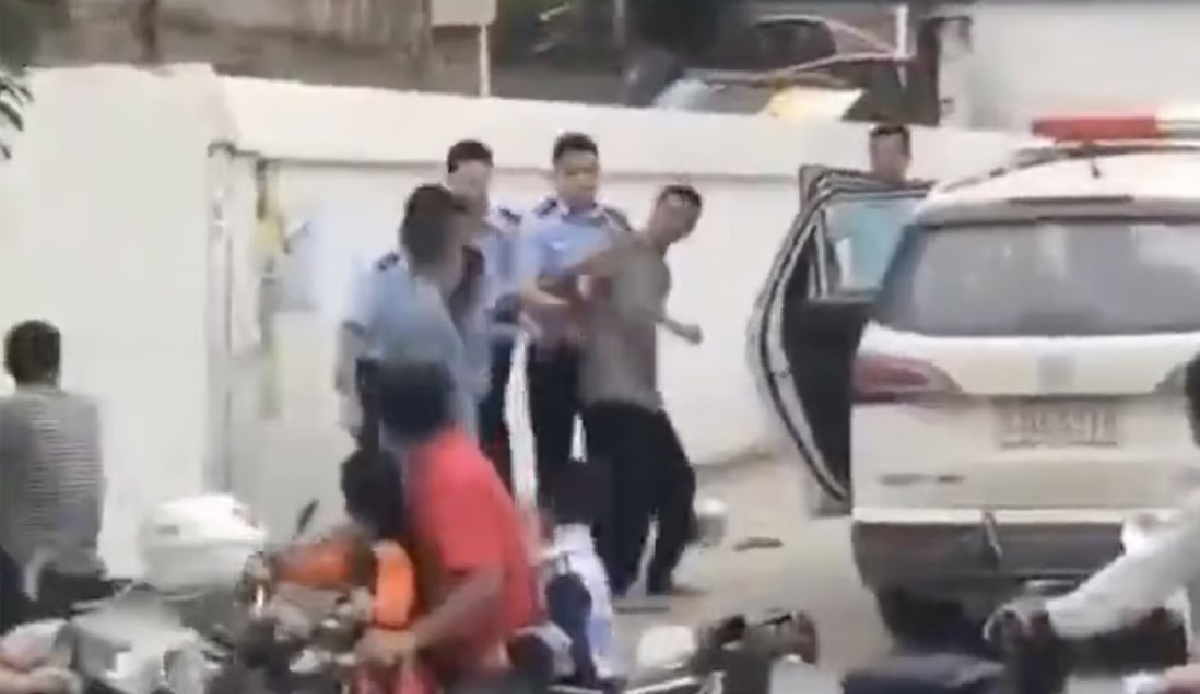6 killed in knife attack on kindergarten in China