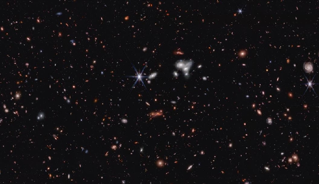 Webb Telescope reveals &#039;very old&#039; galaxy