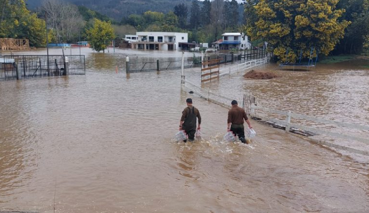 Thousands evacuated in Chile due to the heaviest rainfall in recent years