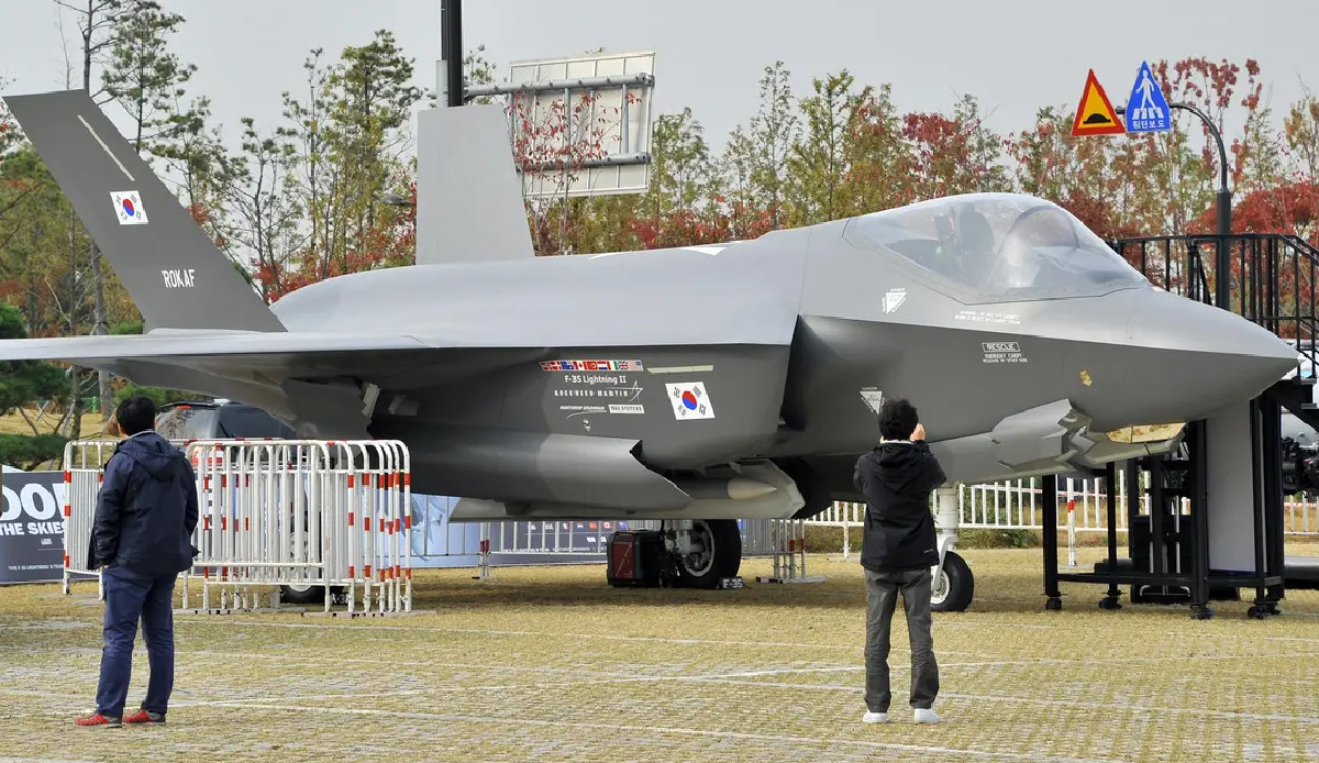 United States to sell 25 F-35s to South Korea