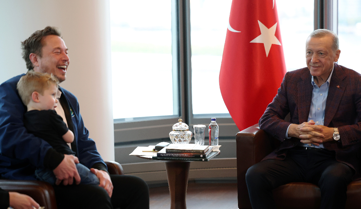 8th Tesla factory should be established in Türkiye: Erdogan to Musk
