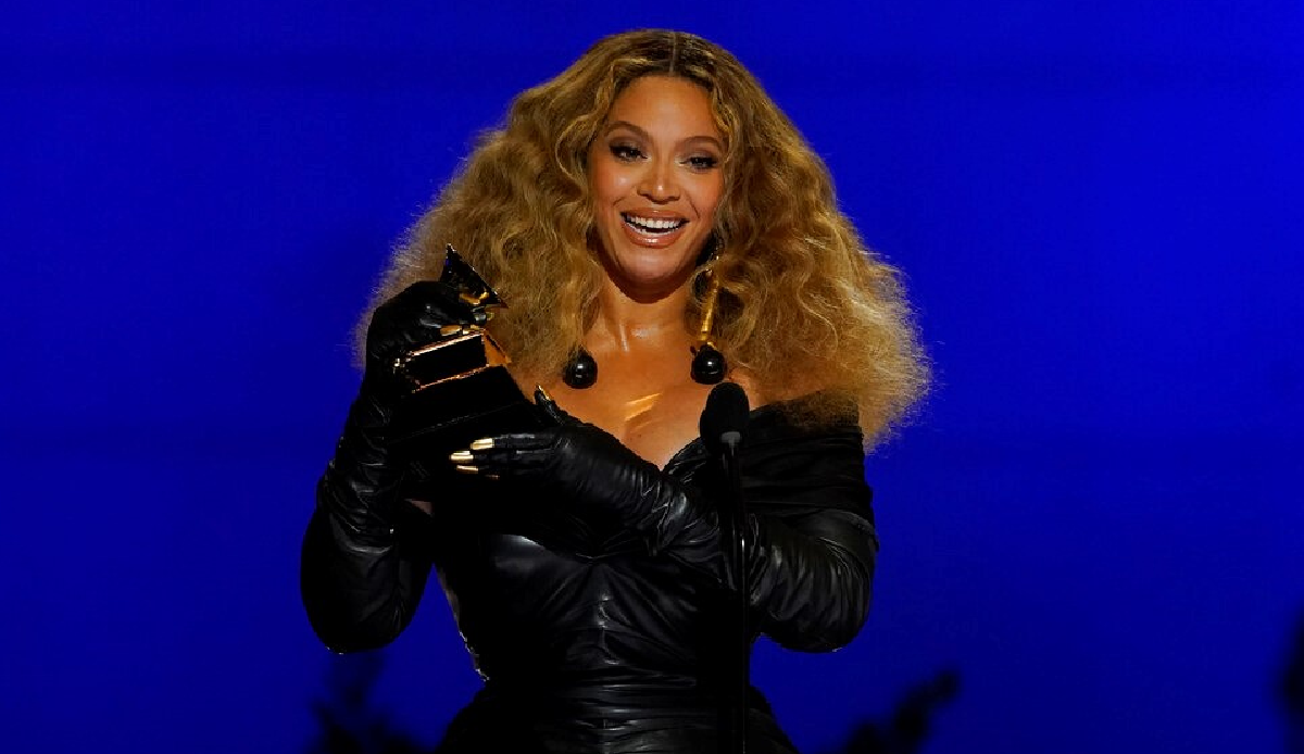 American singer Beyonce earns millions of dollars from her world tour