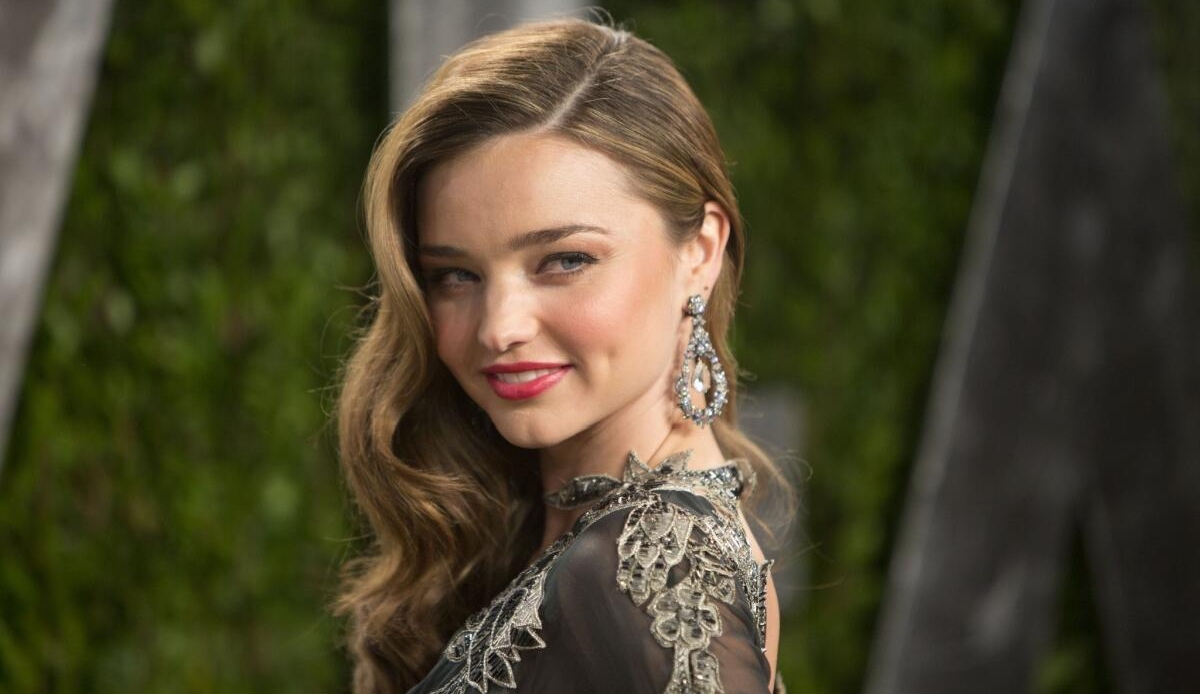 Famous top model Miranda Kerr to become mother for fourth time