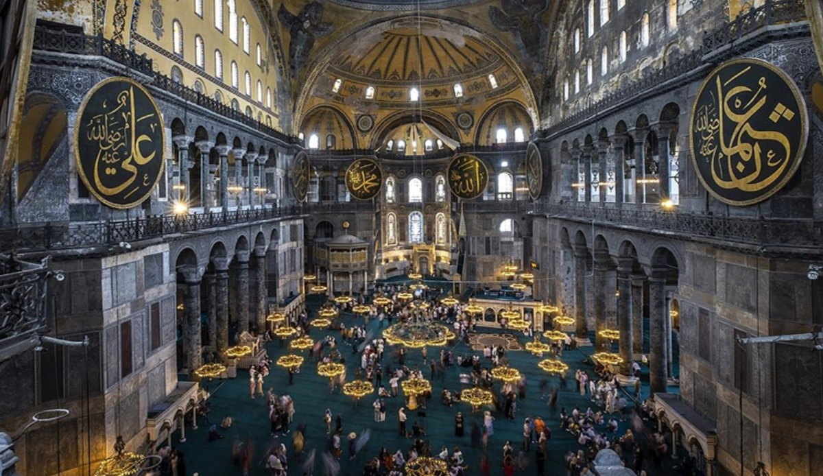 Entrance fee for foreign visitors at Hagia Sophia Grand Mosque