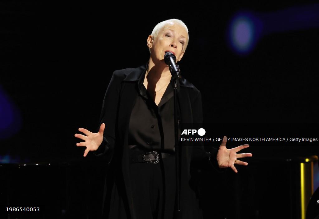 Annie Lennox pays tribute to Sinead O&#039;Connor, demands cease-fire in Gaza