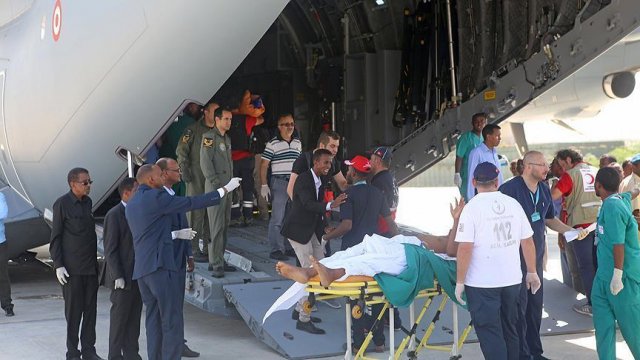 35 Somalis injured in Mogadishu blast arrive in Turkey