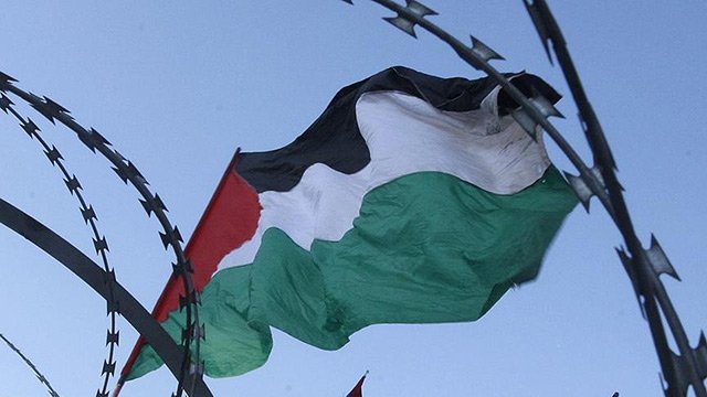 Palestinian factions slam verdict dissolving parliament