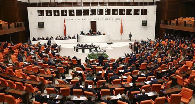 Turkish lawmakers to begin debating 2019 budget