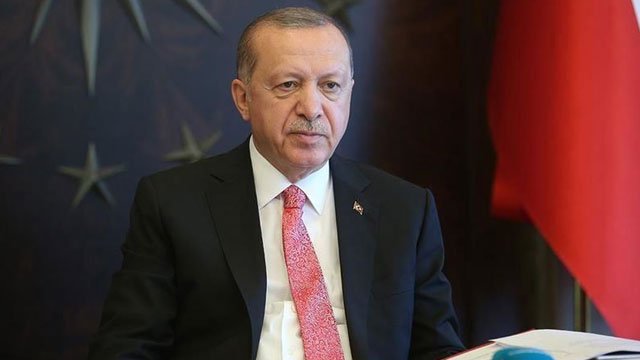 Erdogan, outgoing Japanese premier speak over phone